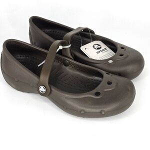 CROCS Girls Brown Mary Jane Clog Sandals with Strap